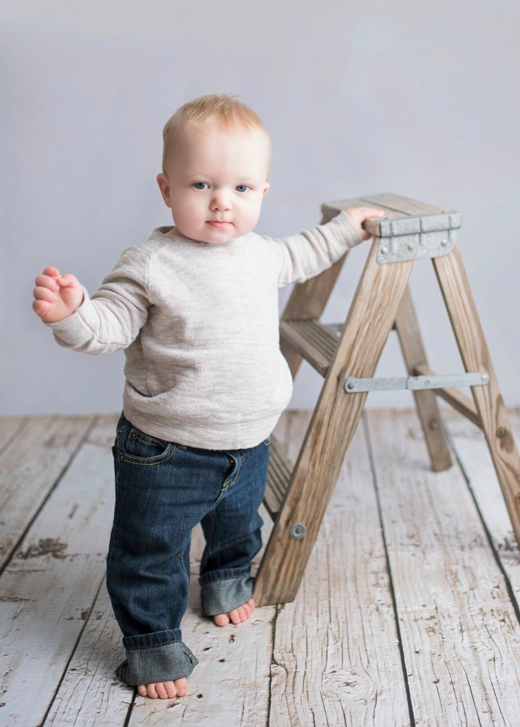 View More: http://aliciaarlenephotography.pass.us/hayesoneyear